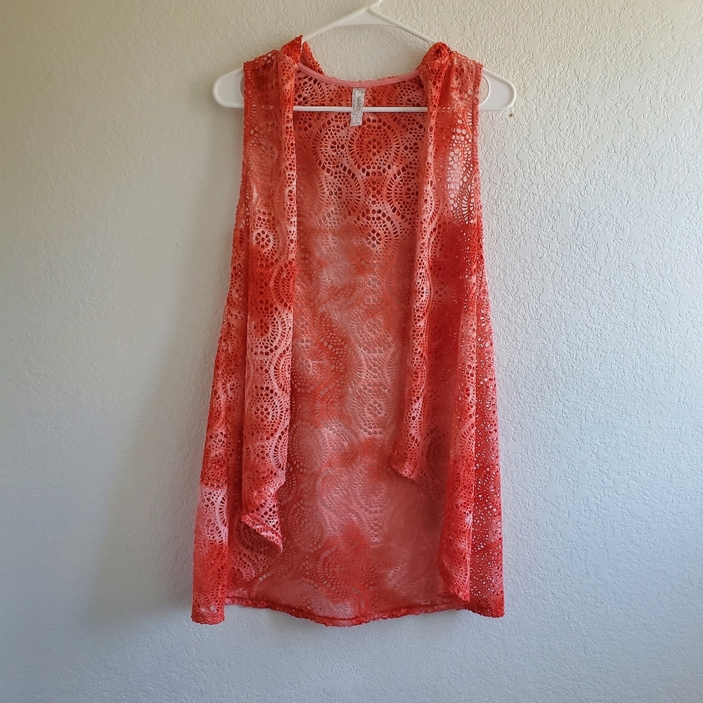 KnitWorks Lace Crochet  Cover Up‎ Open Vest With Hoodie Tie Dye Coral Summer Fun